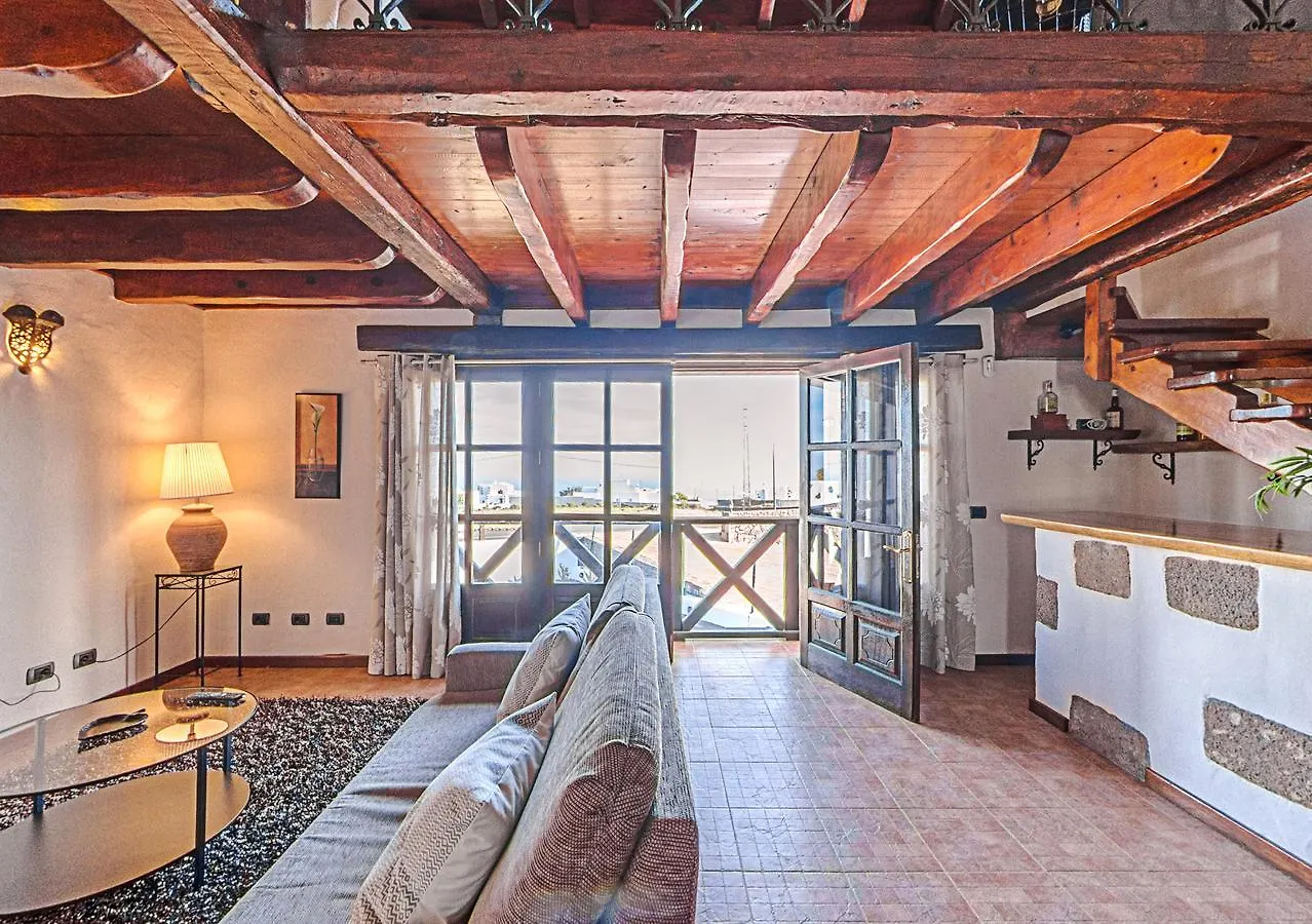 Apartamentos Rurales Islas Canarias La Asomada  La Asomada (Lanzarote)